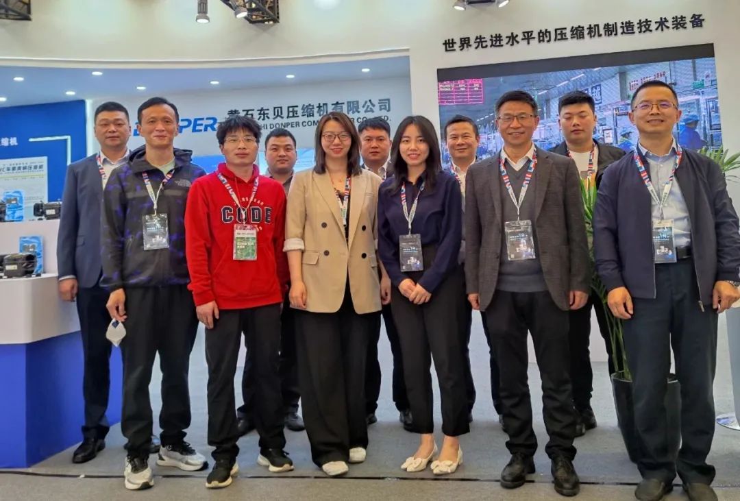 16849170351376477VgT.jpg 640 (1).jpg